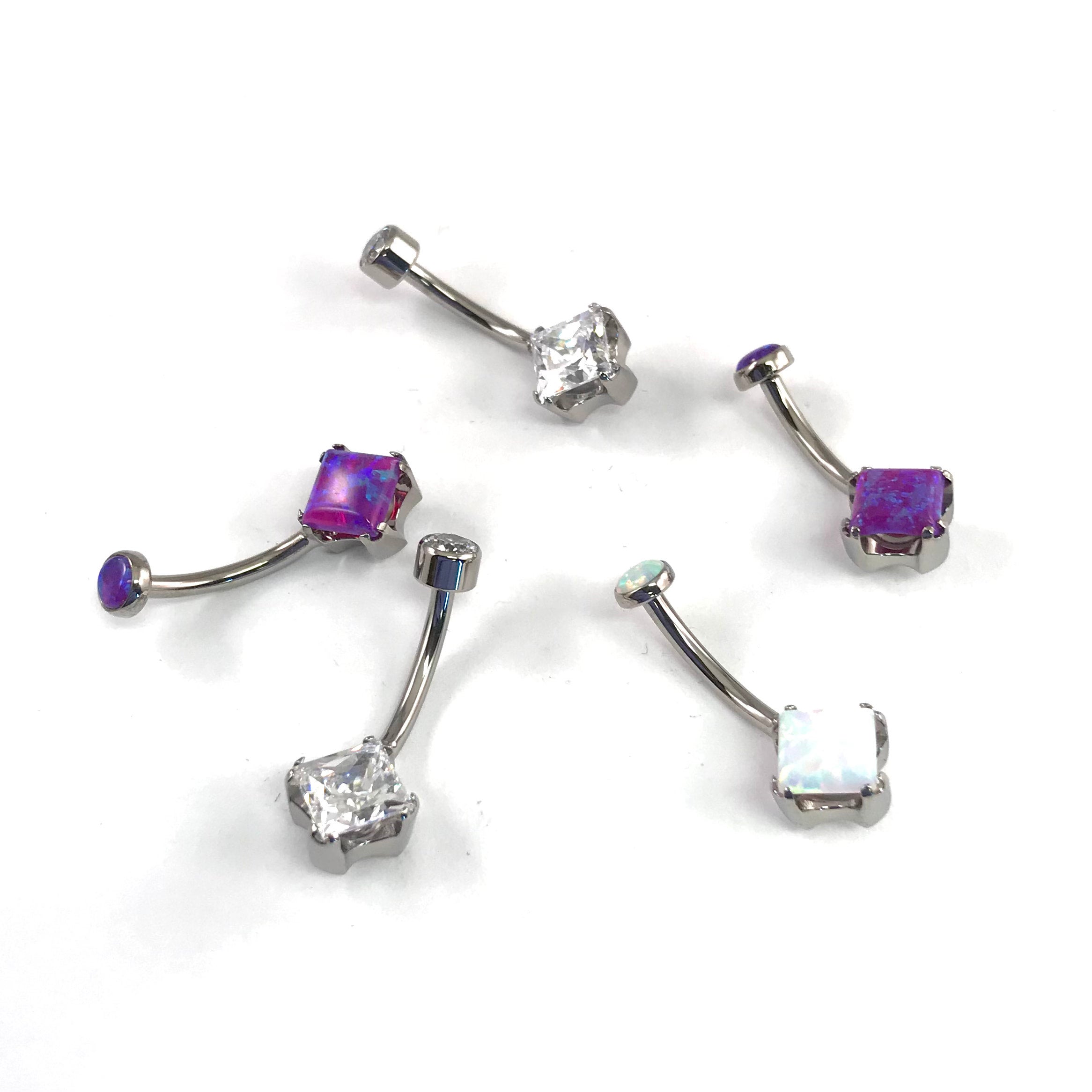 Anatometal Oval-Cut Brilliant Gem Navel Curve – Starfire Body